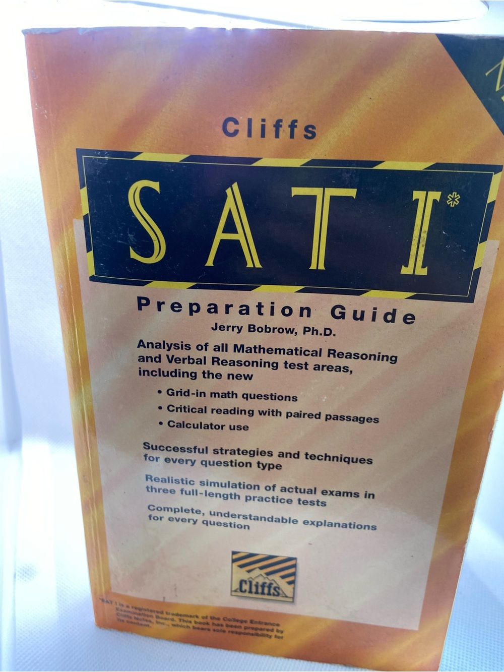 Cliffs SAT I Preparation Guide - Yellow/Black Cover
